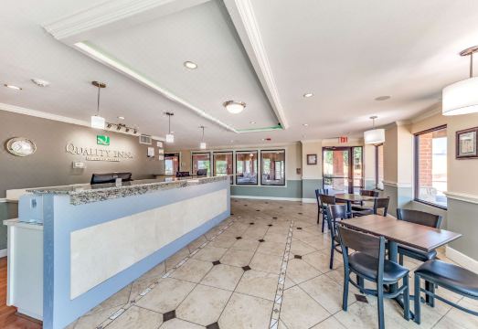 퀄리티 인 알렌 - 플레이노 이스트