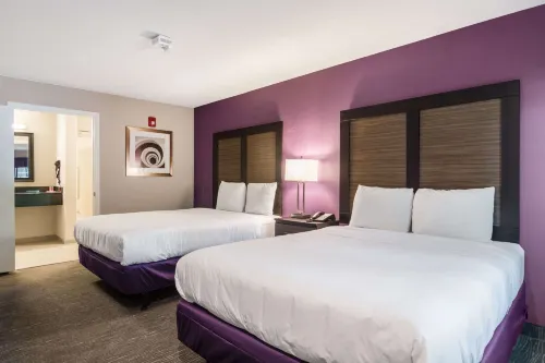 Econo Lodge Inn & Suites North Little Rock Near Riverfront