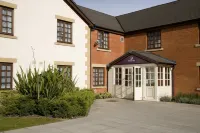 Premier Inn Waltham Abbey - Wi-Fi