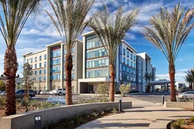 Hampton Inn Long Beach Airport Các khách sạn gần The Aquarium of the Pacific