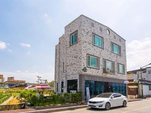 Damyang Dambit Pension