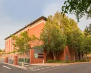 Road Lodge Centurion Hotels in Rooihuiskraal North