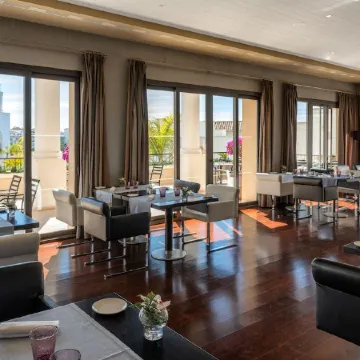 DoubleTree by Hilton La Torre Golf & Spa Resort