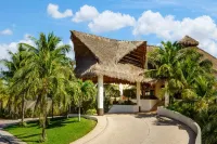 The Reef Coco Beach Resort & Spa- Optional All Inclusive Hotels near Hidden Worlds Hilario's Well