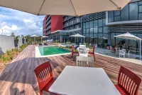 City Lodge Hotel Waterfall City