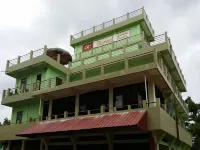 Diamond Lodge Hotels in Coron