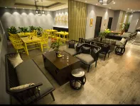 Shwe Pyi San Yar Hotel Hotels in Dagon Myothit