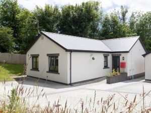 Parsonage Cottage- Peaceful, Dog Friendly Cottage