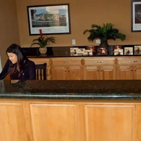 The Champagne Lodge & Luxury Suites