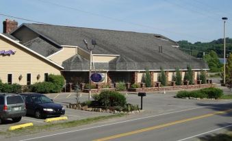The Inn at Plantation - Housity