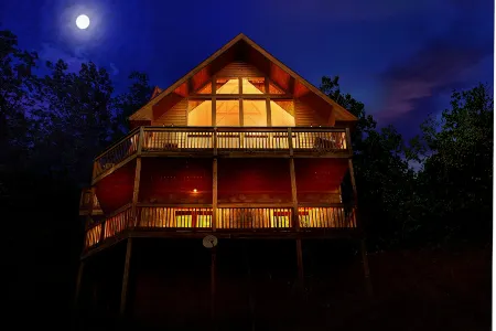 Unrestricted Mountain Views and Theater Room - Stunning Luxury Retreat Отели в г. Питман Сентер