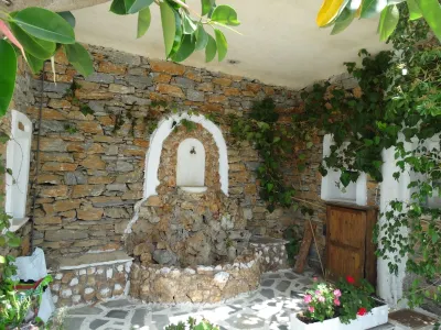 Castelopetra Hotels in Amorgos
