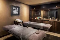 Oulton Hall Hotel, Spa & Golf Resort - spa