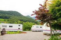 Yeongwol Vacation Garden Caravan Hotel a Yeongwol-gun