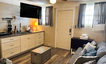 Coastal Cottage - Housity