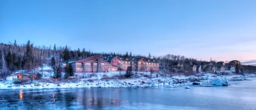 Cove Point Lodge Hotels in Silver Creek Township