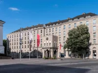 Wyndham Duisburger Hof Hotels near Neudorfer Tor