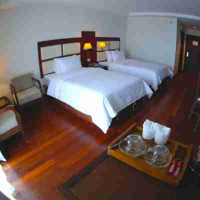 河畔城酒店 Rooms