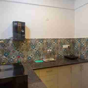 ComfyCorner - Luxurious 2-BHK Apartment Rooms