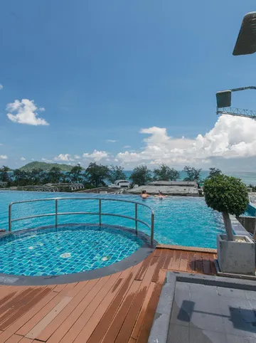 รูปภาพของPatong Beachfront Studio 2 Mins Walk to Whitebeach