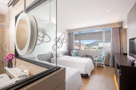 Pearl Hotel Phuket Отели рядом с достопримечательностью «Jian wanich pier»