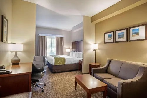 Comfort Suites Foley - North Gulf Shores - Pools