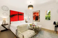 Molo Luxury Suites Puerto Banus - Mountain view