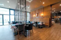 Vitosha Park Hotel - Free Indoor Pool & Parking