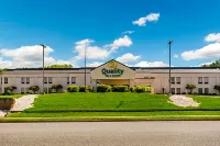 Quality Inn & Suites Bel Air I-95 Exit 77A