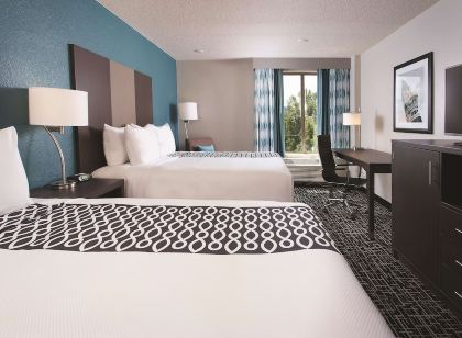 La Quinta Inn & Suites by Wyndham Atlanta Airport North