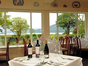Loch Lein Country House