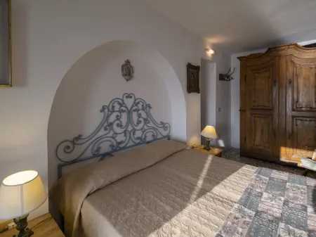 Lo Scuopolo Отели в г. Искья