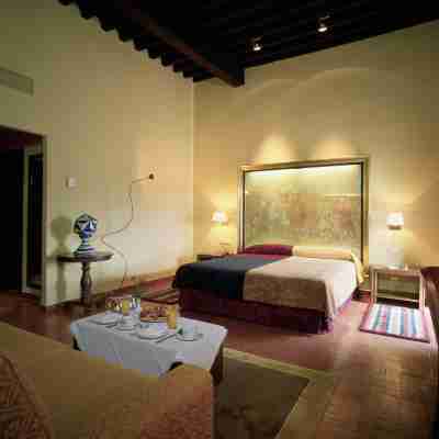 Parador de Trujillo Rooms