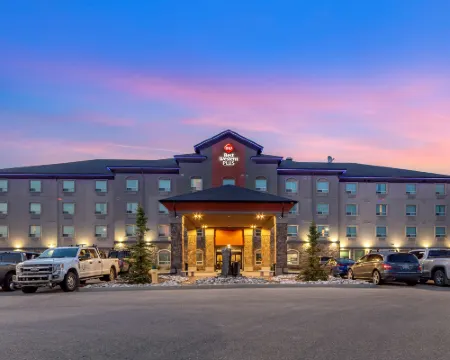 Best Western Plus Drayton Valley All Suites Hotels in Drayton Valley