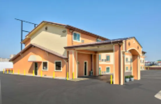 Super 8 by Wyndham Amarillo East