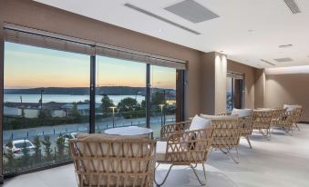 DoubleTree by Hilton Canakkale