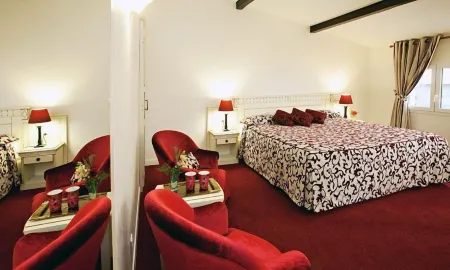 Hôtel Riquet Отели рядом со станцией Железнодорожная станция Тулузе Матабиау