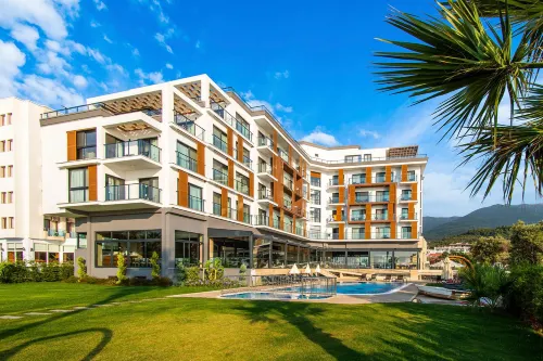 Maia Luxury Beach Hotel & Spa Hotels in Davutlar Mahallesi