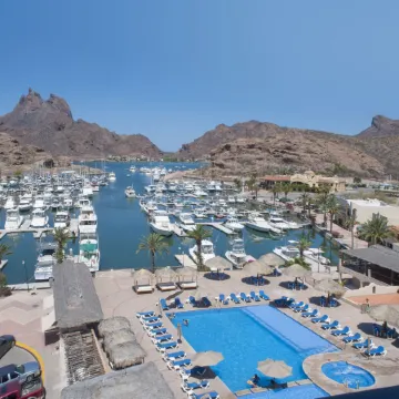 Marinaterra Hotel & Spa