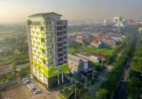 DAFAM Pacific Caesar Surabaya Hotel dekat Taman Garuda Mukti Kampus C Universitas Airlangga