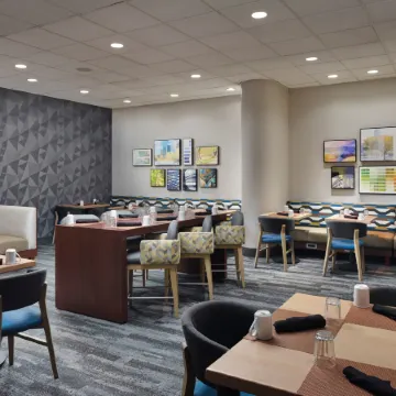 Holiday Inn BOSTON-DEDHAM HTL & CONF CTR by IHG Отели в г. Дедхэм