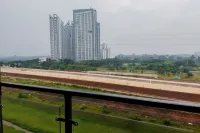 Stunning Studio Apartment at Sky House BSD