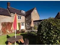 The Crewe Arms Hotels in Biddlesden