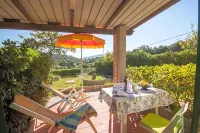 Residence la Valdana - مسبح