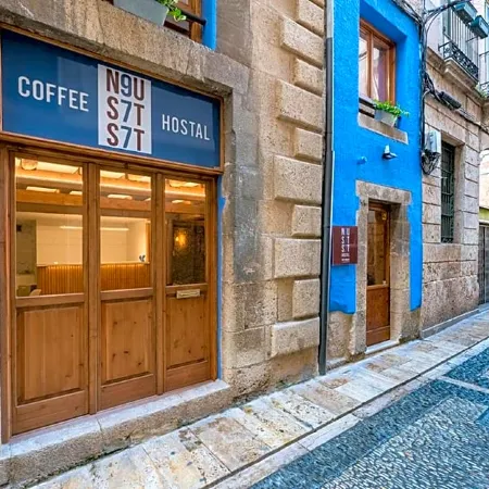 Hostal 977
