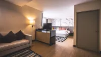 Sinsuvarn Airport Suite Hotel