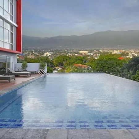Hotel Santika Palu