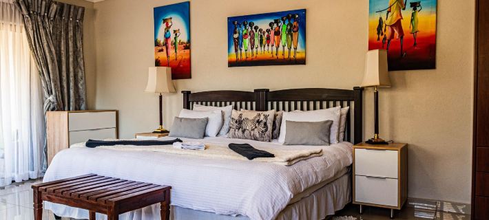 Tinyiko Kruger Lodge Hotels in Marloth Park