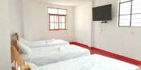 Hostel Mr. Llama Lodge - Triple Room