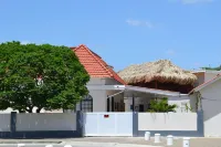 Boca Simon Vacation Curacao Hoteles cerca de Mambo Beach Boulevard